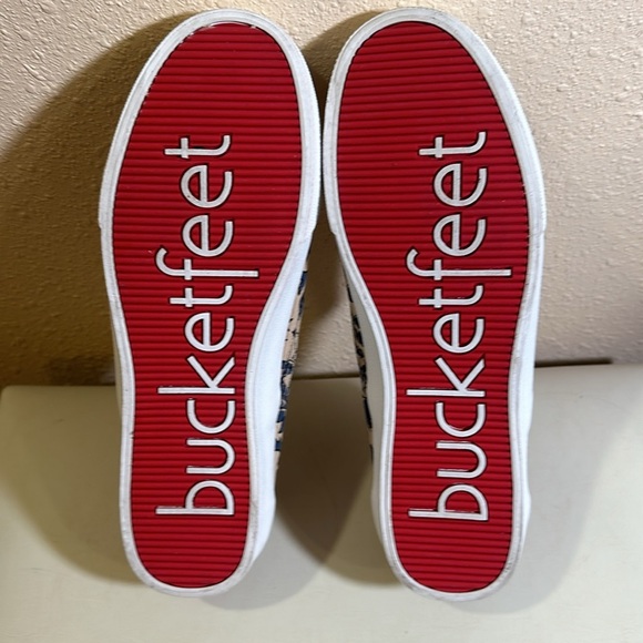 Bucket feet loafers size 8 - Picture 6 of 7